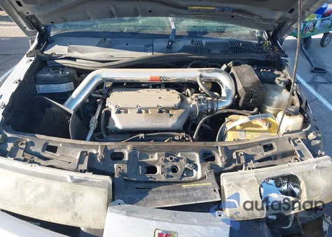 2004 Saturn Vue V6 from USA, damaged, VIN 5GZCZ53464S876904